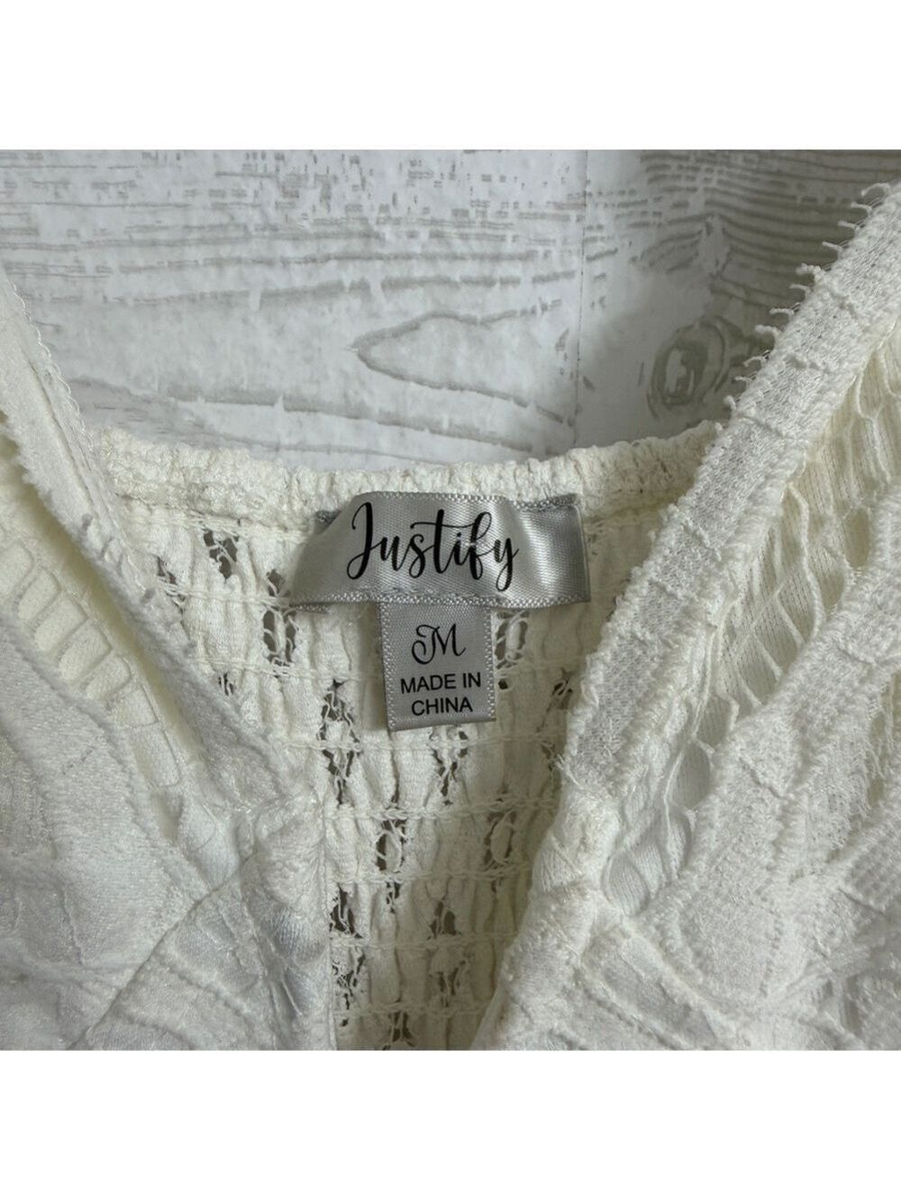 Justify Women’s White Lace & Chiffon Midi Dress. Size M - Picture 7 of 7